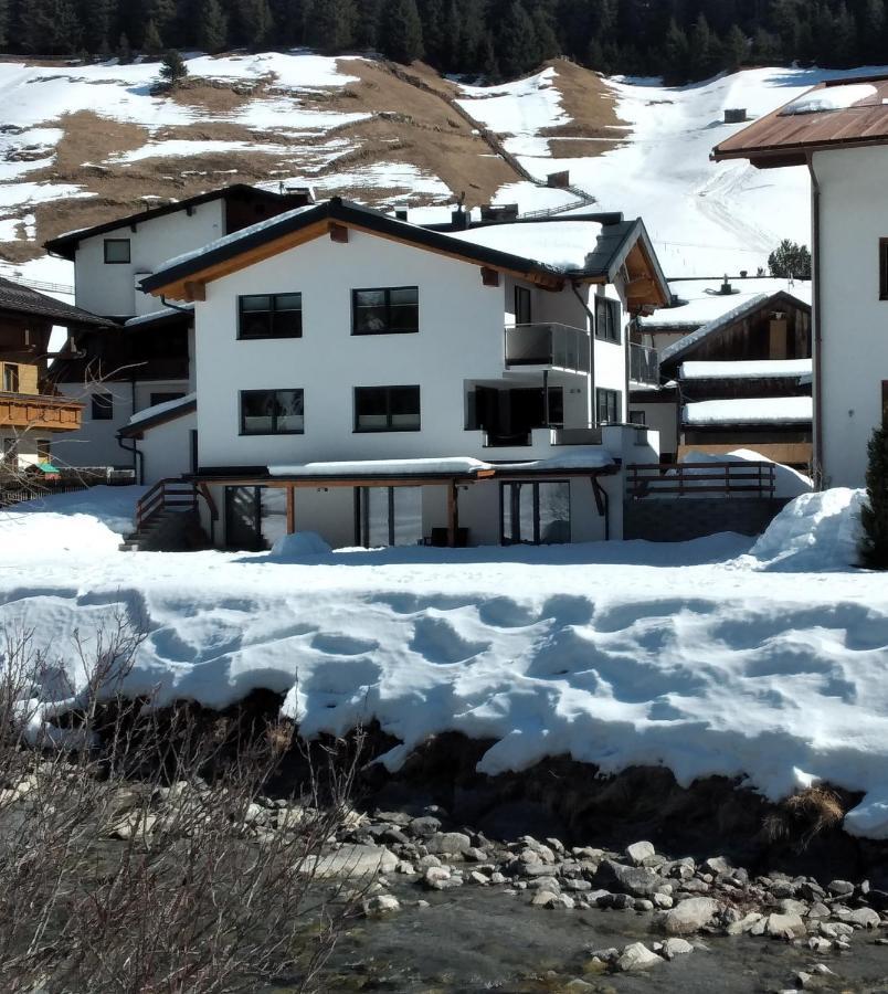 Apart Alpenjuwel St. Leonhard im Pitztal Exterior foto