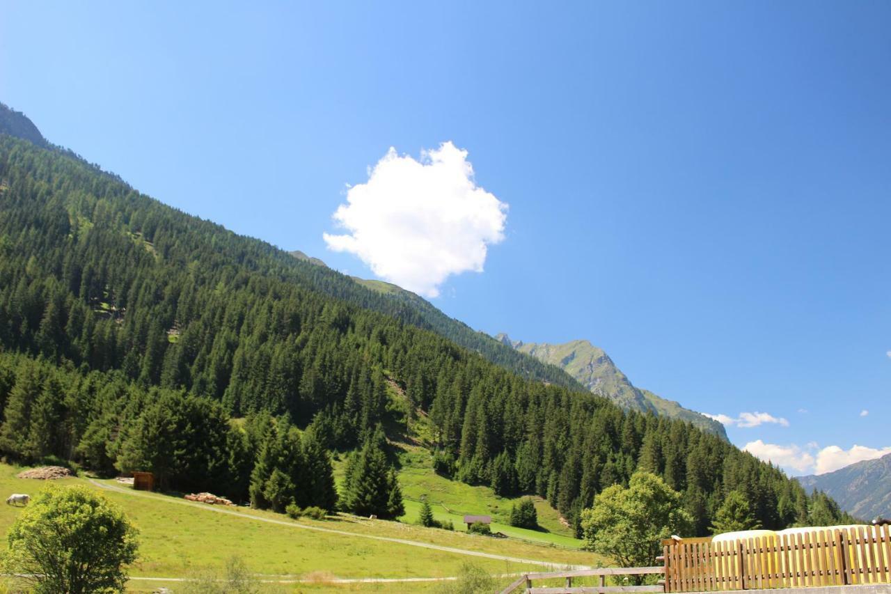 Apart Alpenjuwel St. Leonhard im Pitztal Exterior foto