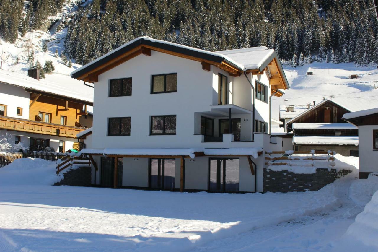 Apart Alpenjuwel St. Leonhard im Pitztal Exterior foto